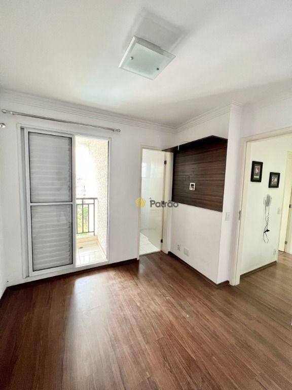 Apartamento à venda com 3 quartos, 110m² - Foto 40