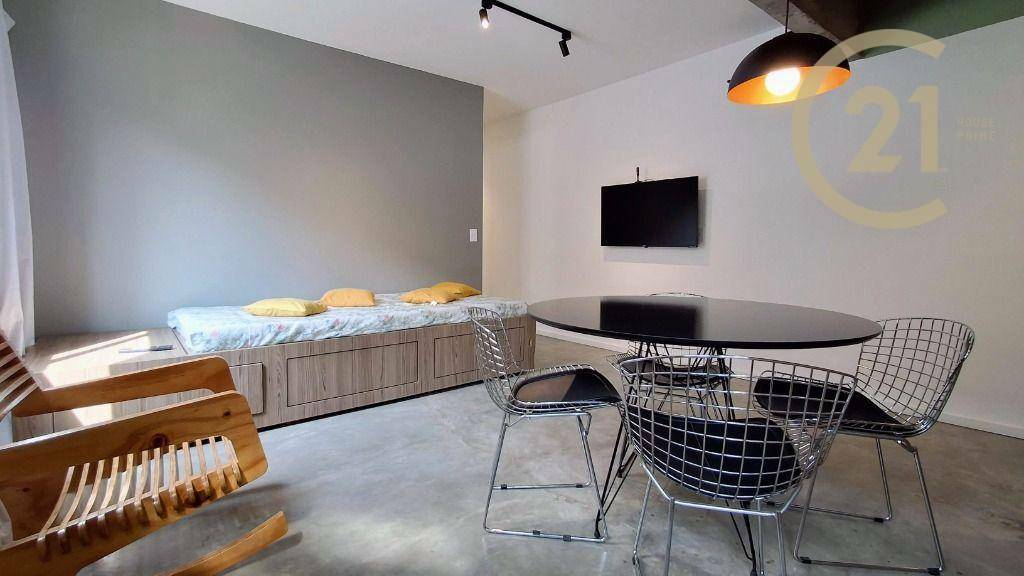 Apartamento à venda com 2 quartos, 65m² - Foto 3