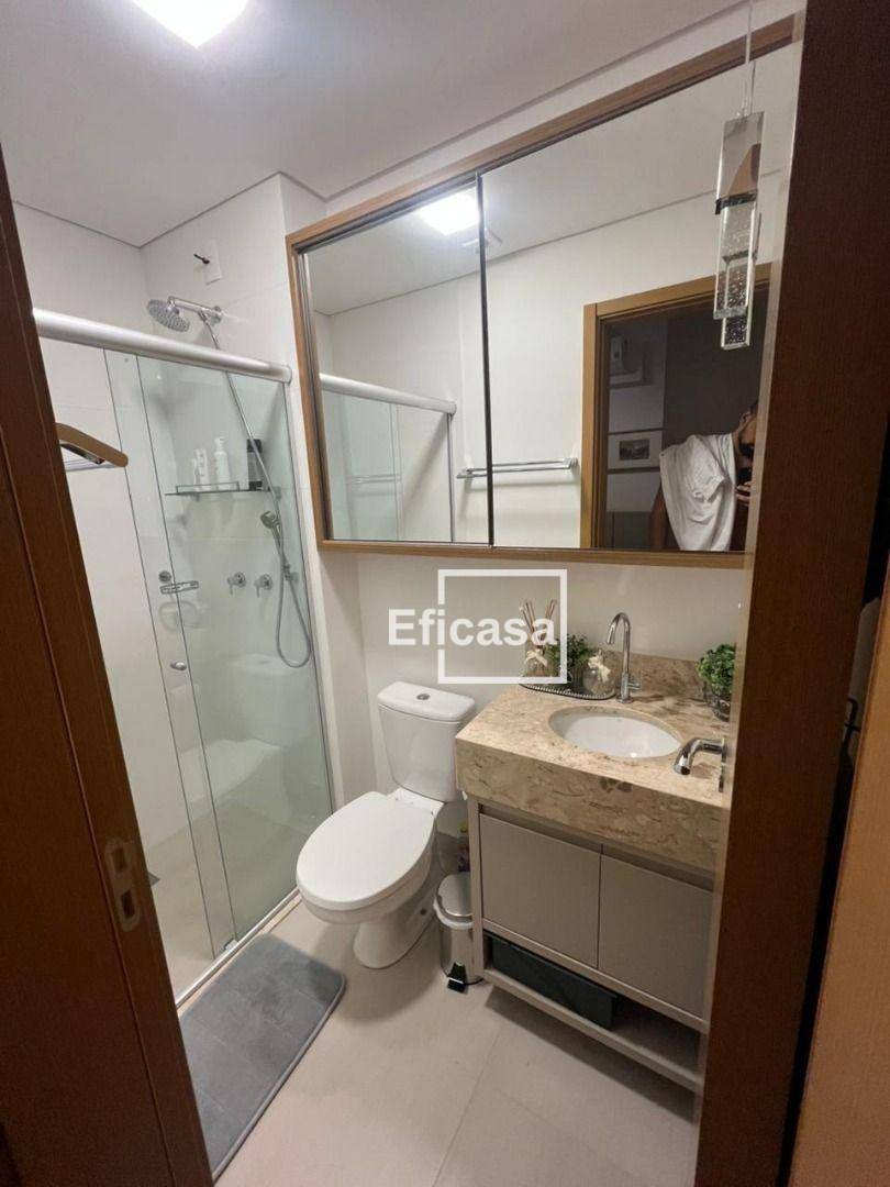 Apartamento à venda com 3 quartos, 80m² - Foto 1