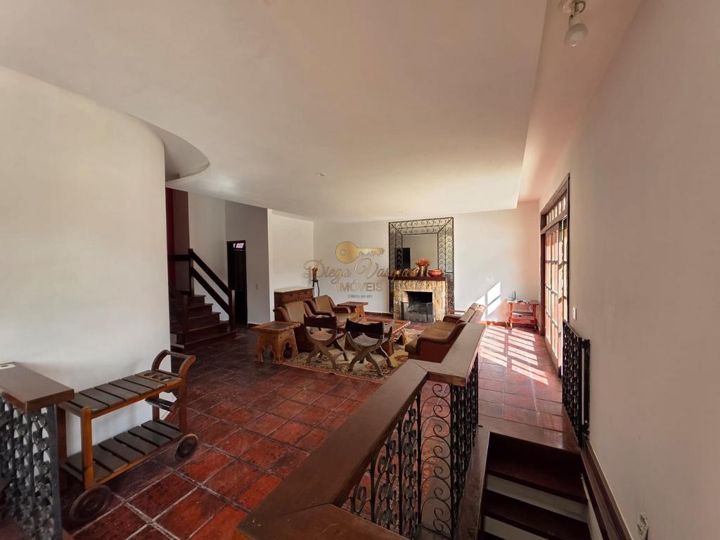 Casa de Condomínio à venda com 4 quartos, 330m² - Foto 9