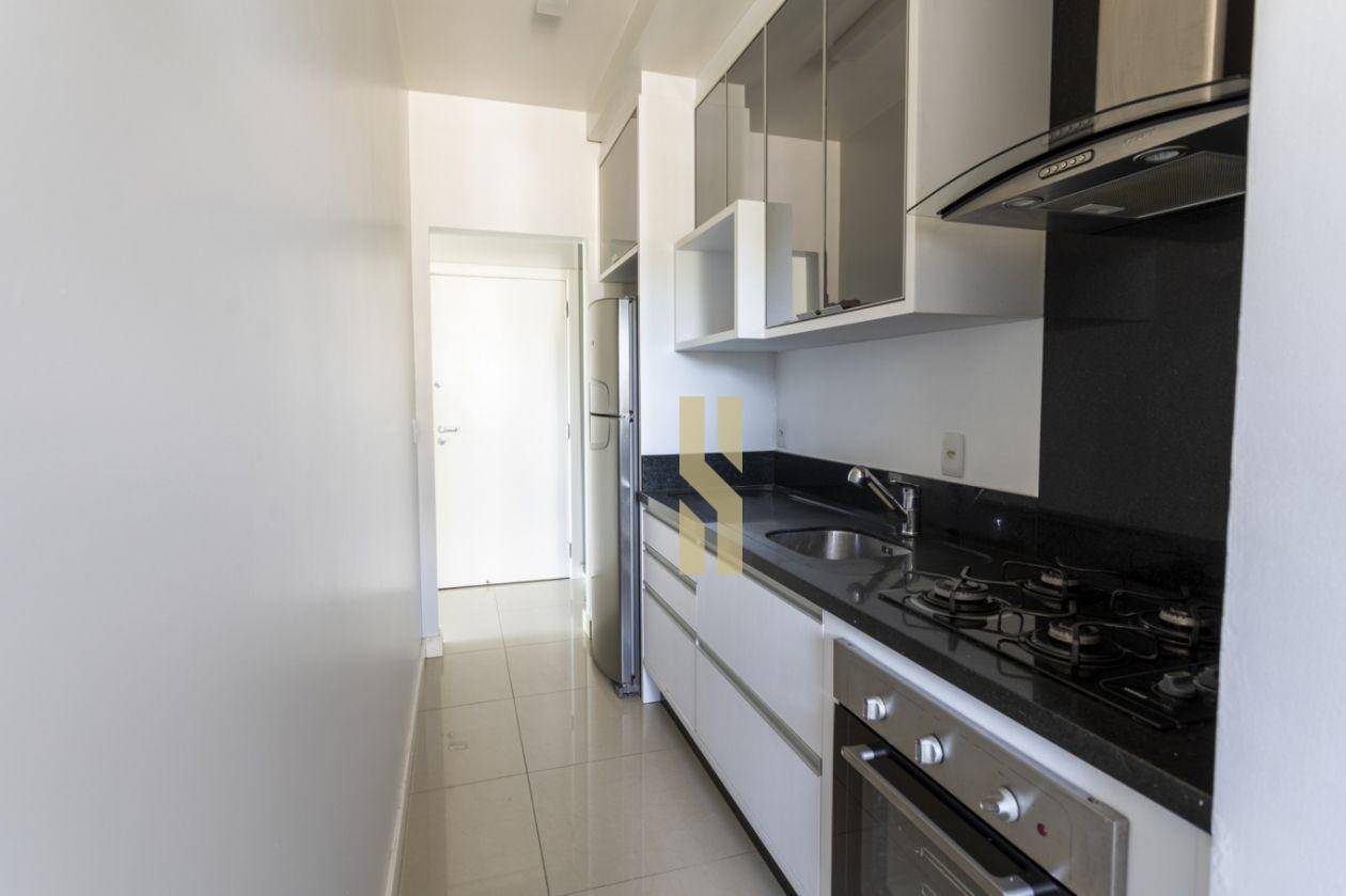 Apartamento à venda com 2 quartos, 70m² - Foto 6