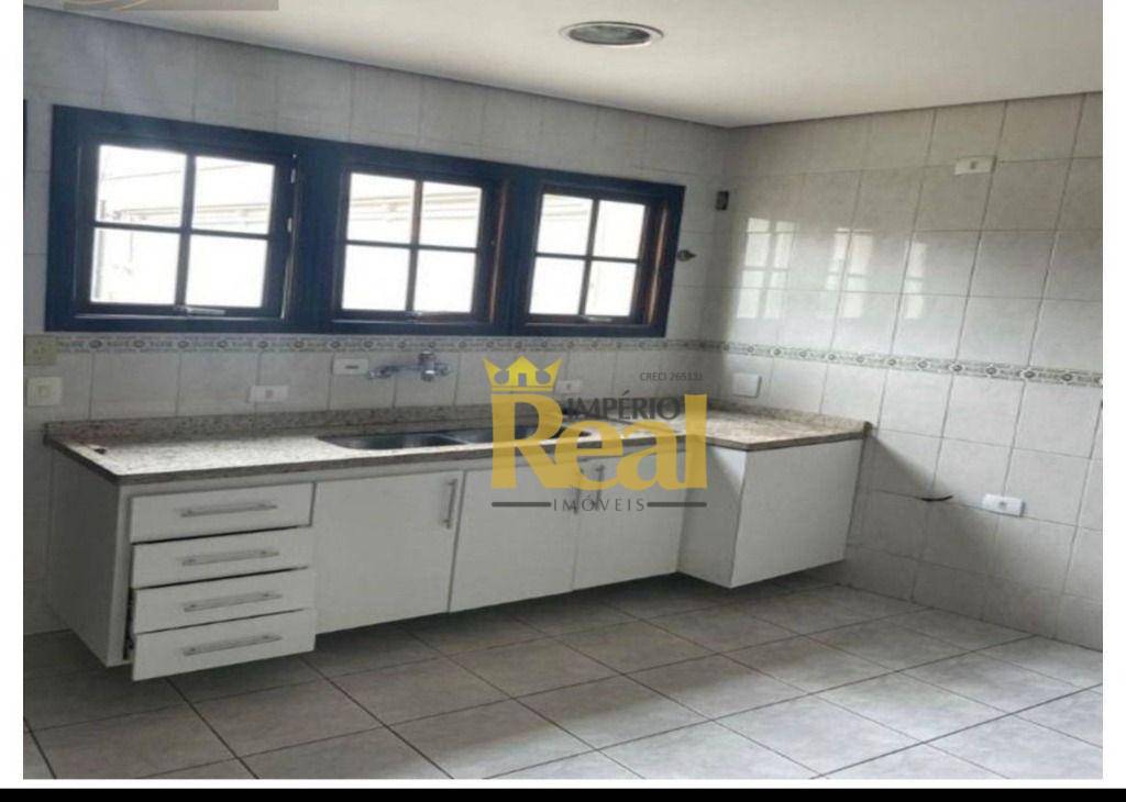 Casa à venda com 2 quartos, 180m² - Foto 8