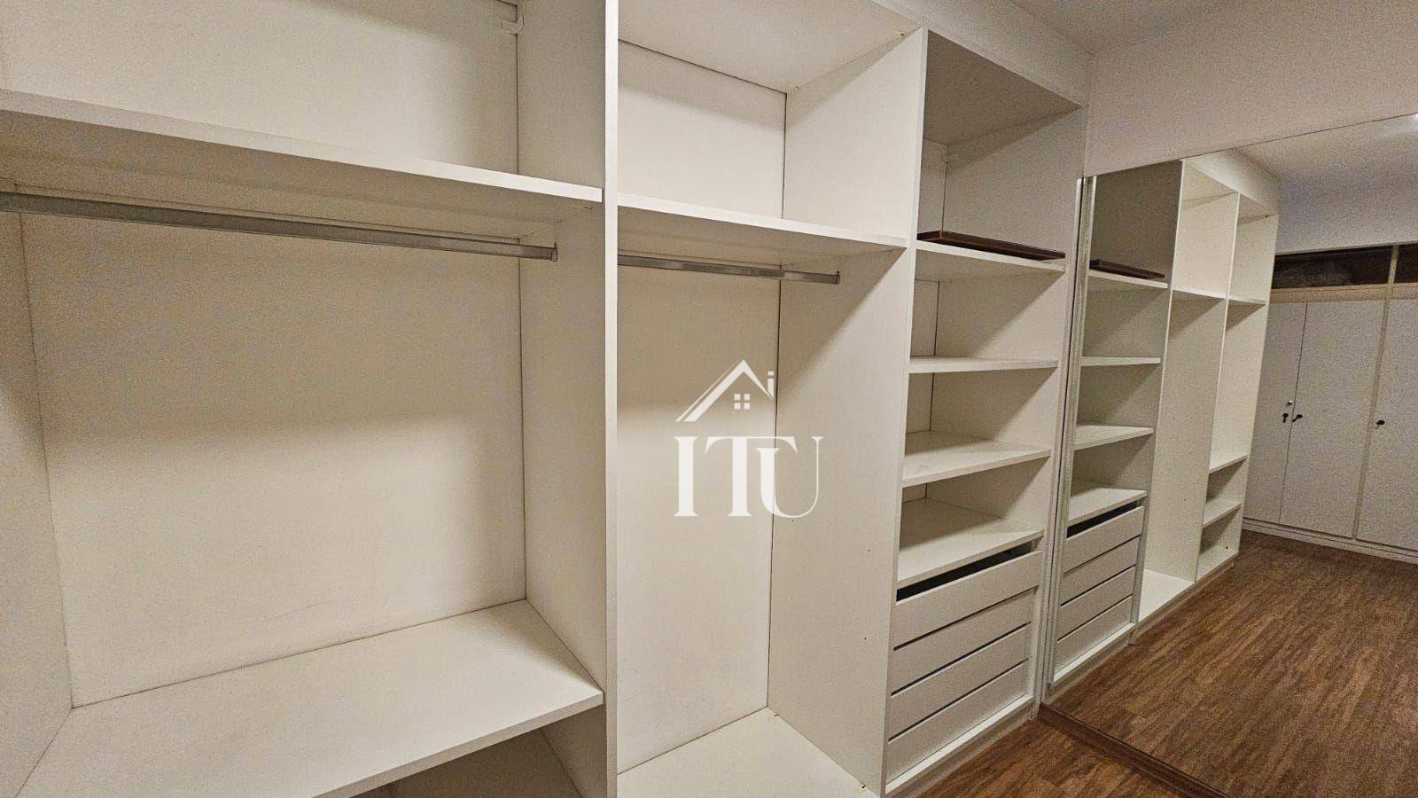 Apartamento para alugar com 3 quartos, 217m² - Foto 13