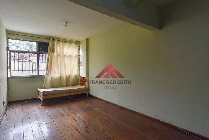 Apartamento à venda com 2 quartos, 70m² - Foto 9