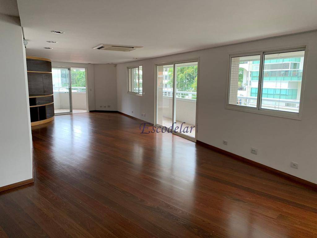 Apartamento à venda com 3 quartos, 303m² - Foto 1