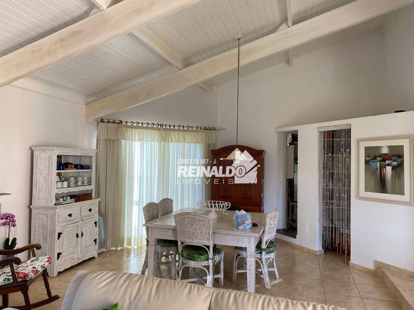 Casa de Condomínio à venda com 6 quartos, 250m² - Foto 24