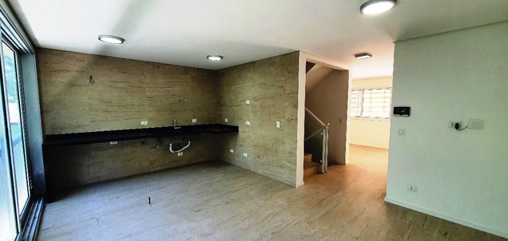 Casa de Condomínio à venda com 3 quartos, 136m² - Foto 4