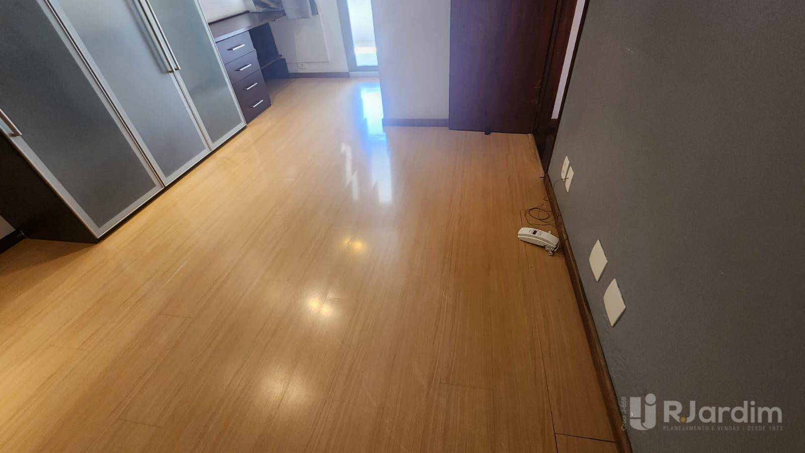 Apartamento para alugar com 3 quartos, 114m² - Foto 28