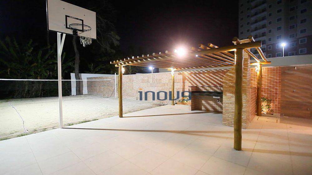 Apartamento para alugar com 2 quartos, 54m² - Foto 13
