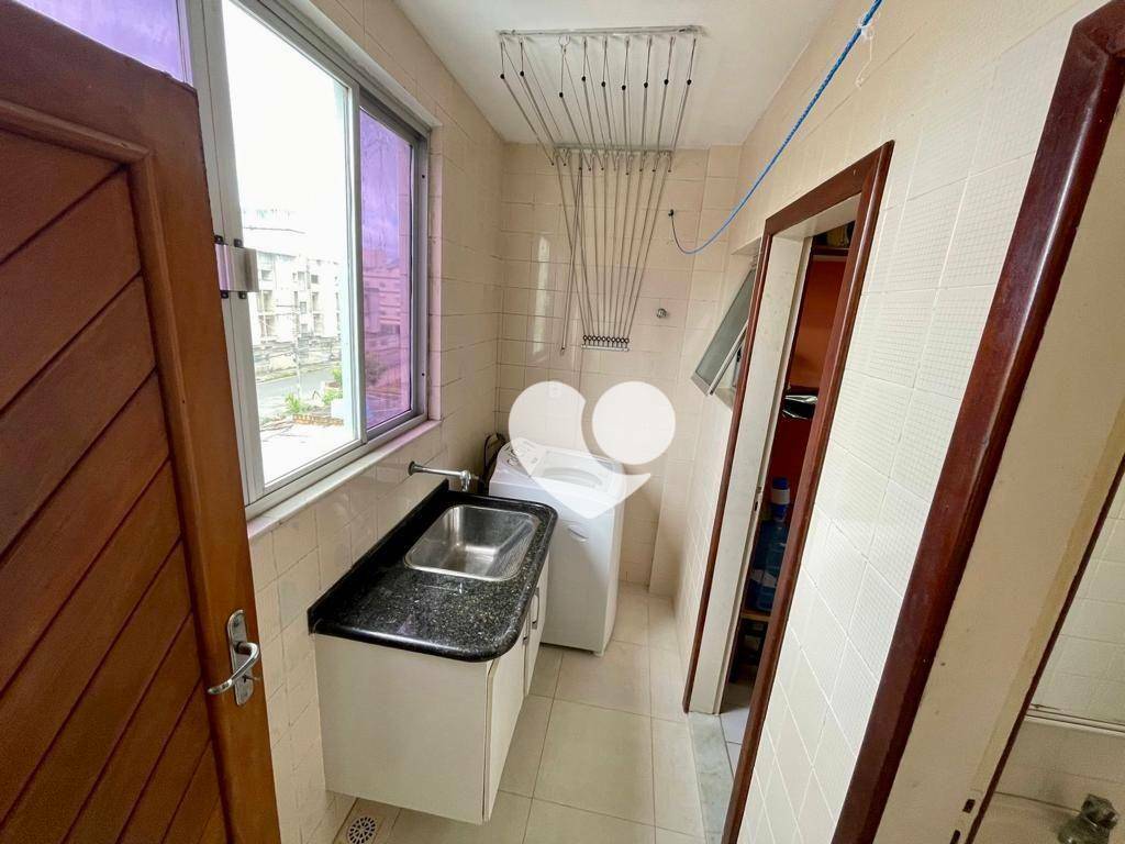 Apartamento à venda com 2 quartos, 127m² - Foto 10