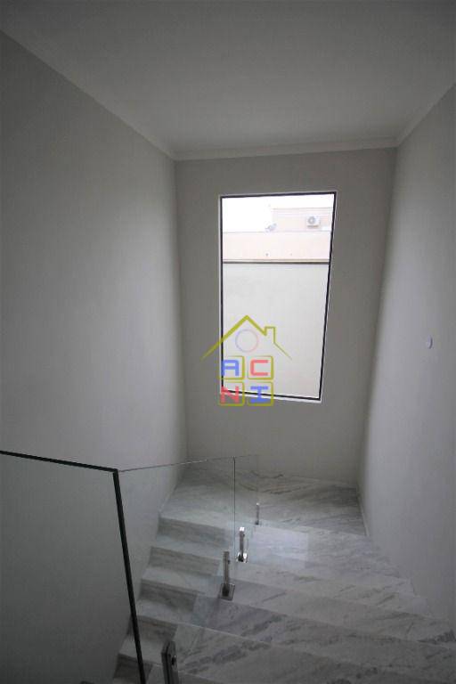 Sobrado à venda com 3 quartos, 230m² - Foto 37