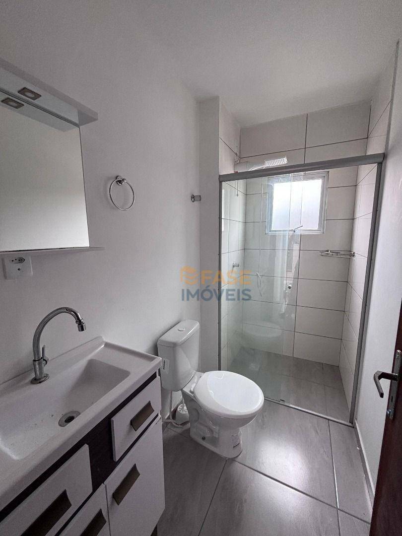 Casa à venda com 2 quartos, 1m² - Foto 15
