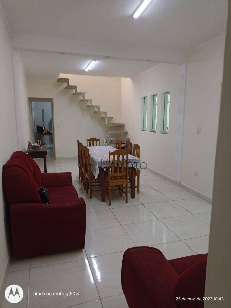 Sobrado à venda com 3 quartos, 300m² - Foto 6