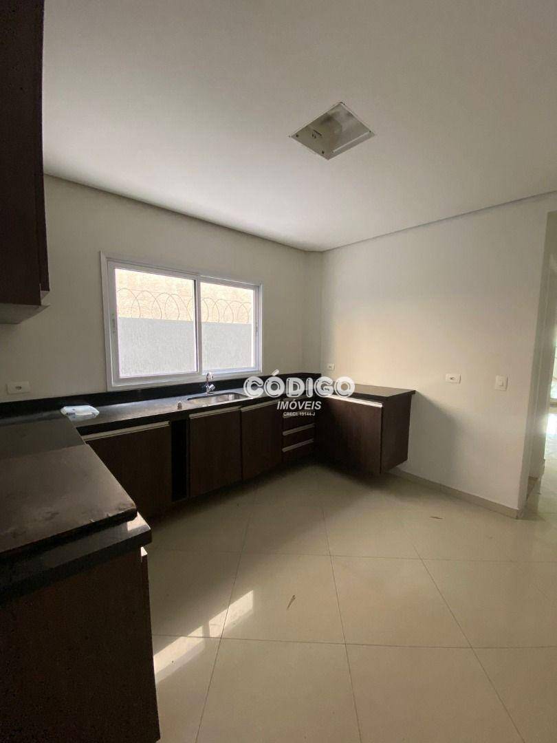 Sobrado para alugar com 3 quartos, 110m² - Foto 6