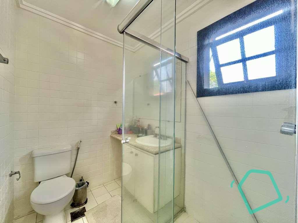 Casa de Condomínio à venda com 4 quartos, 250m² - Foto 37