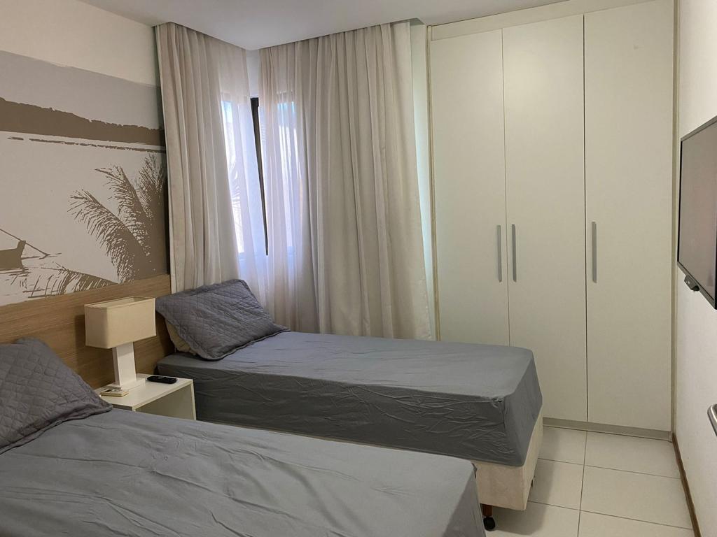 Apartamento à venda com 2 quartos, 64m² - Foto 22