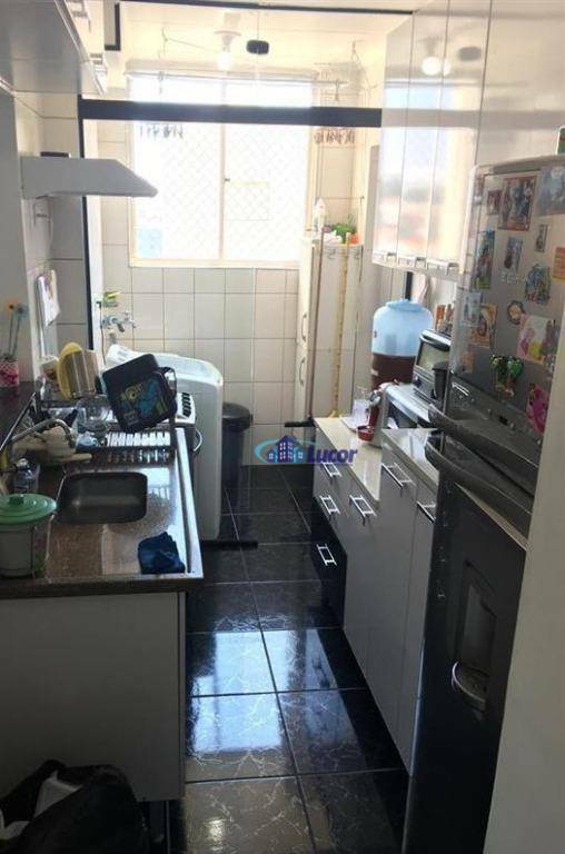 Apartamento à venda com 2 quartos, 58m² - Foto 8