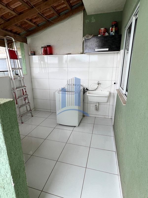 Casa à venda com 3 quartos, 50m² - Foto 30