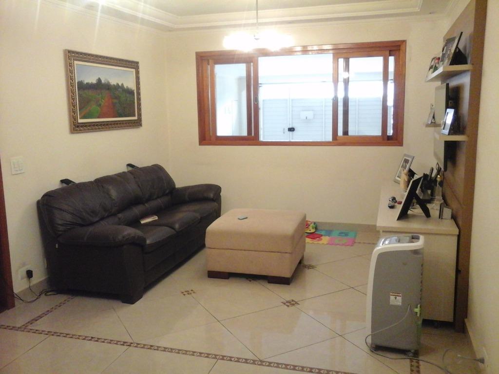 Casa de Condomínio à venda com 4 quartos, 260m² - Foto 1