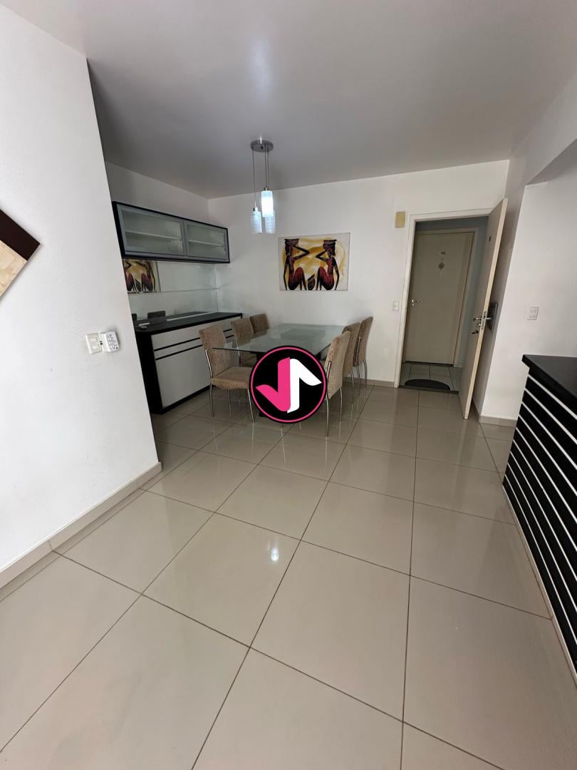 Apartamento, 3 quartos, 70 m² - Foto 2