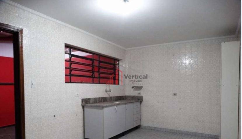 Sobrado para alugar com 2 quartos, 240m² - Foto 3