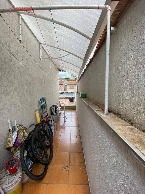 Sobrado à venda com 2 quartos, 130m² - Foto 13