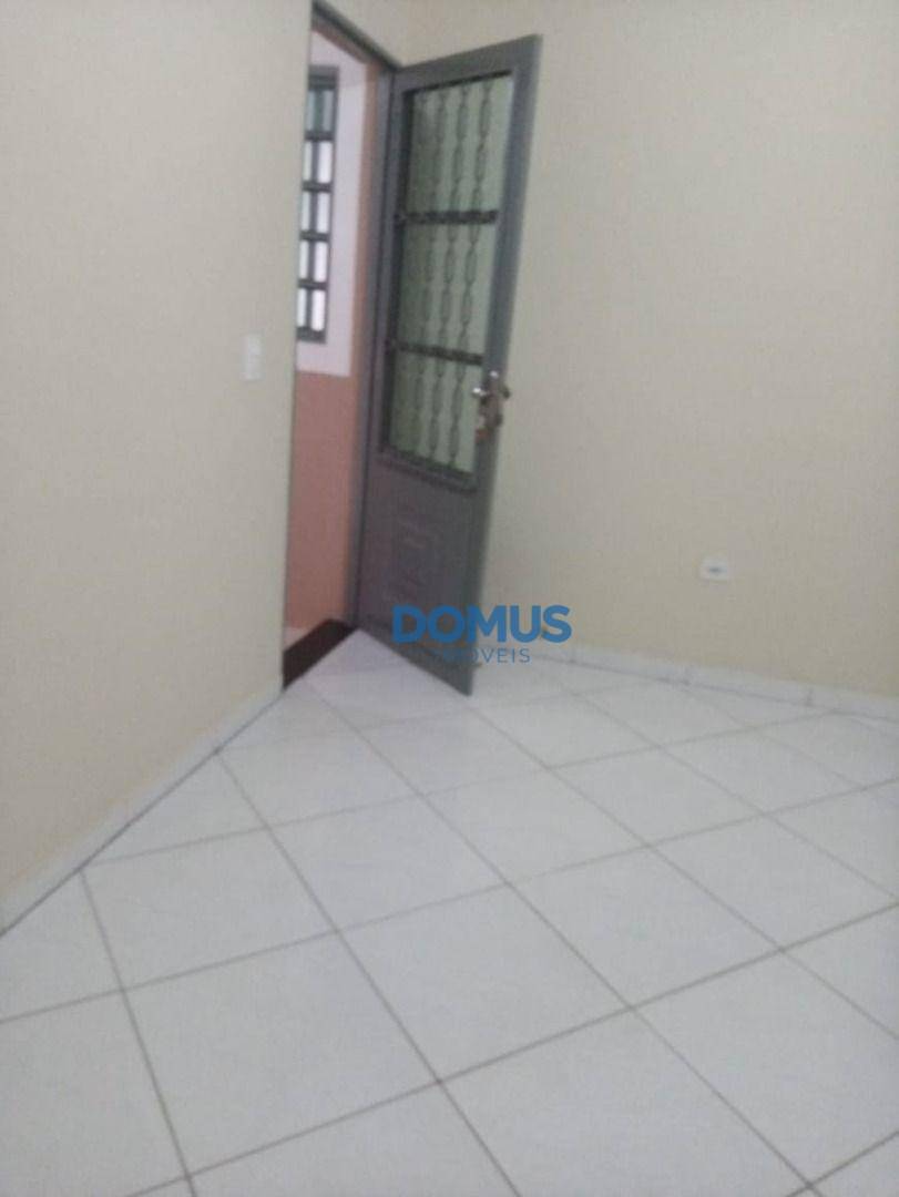 Casa à venda com 2 quartos, 90m² - Foto 10