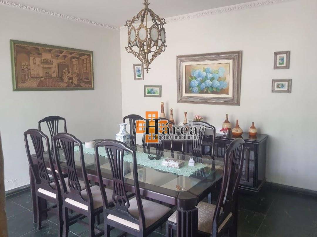 Casa à venda com 3 quartos, 256m² - Foto 5