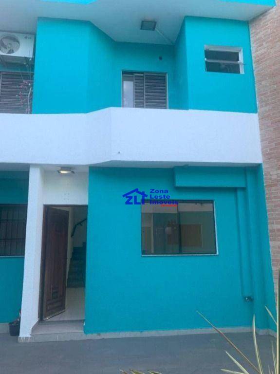 Sobrado à venda e aluguel com 3 quartos, 198m² - Foto 1