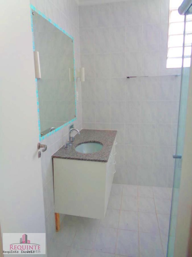 Sobrado à venda com 3 quartos, 200m² - Foto 24