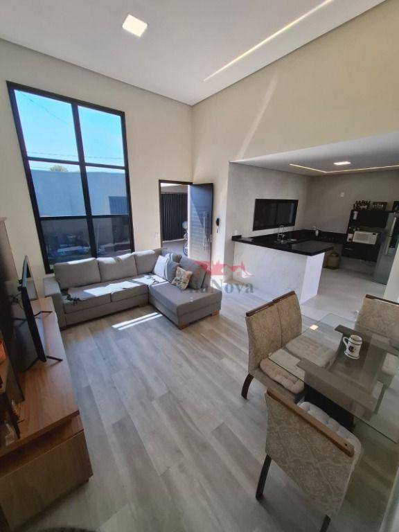 Casa, 3 quartos, 184 m² - Foto 2