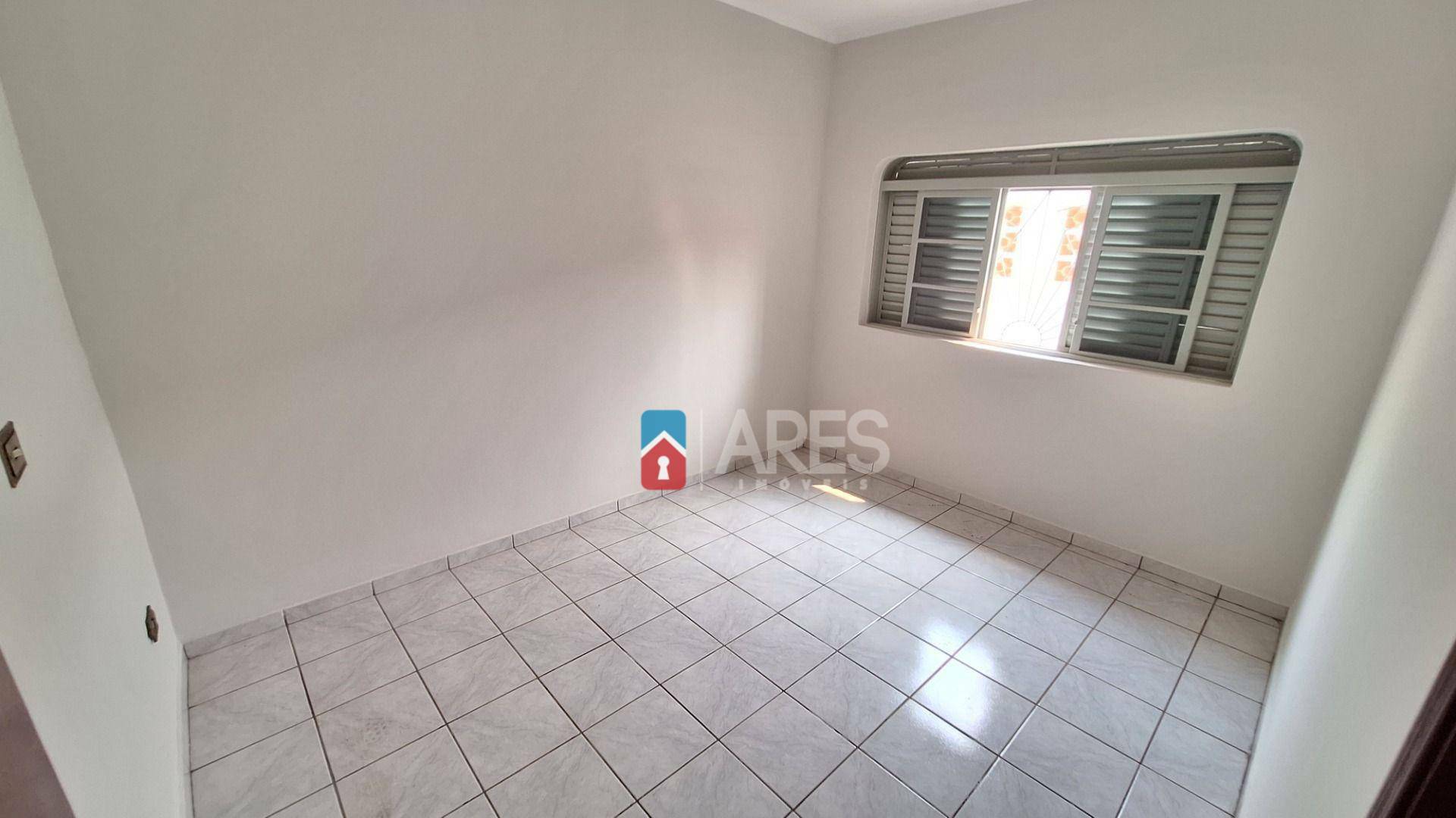 Casa à venda com 3 quartos, 177m² - Foto 8