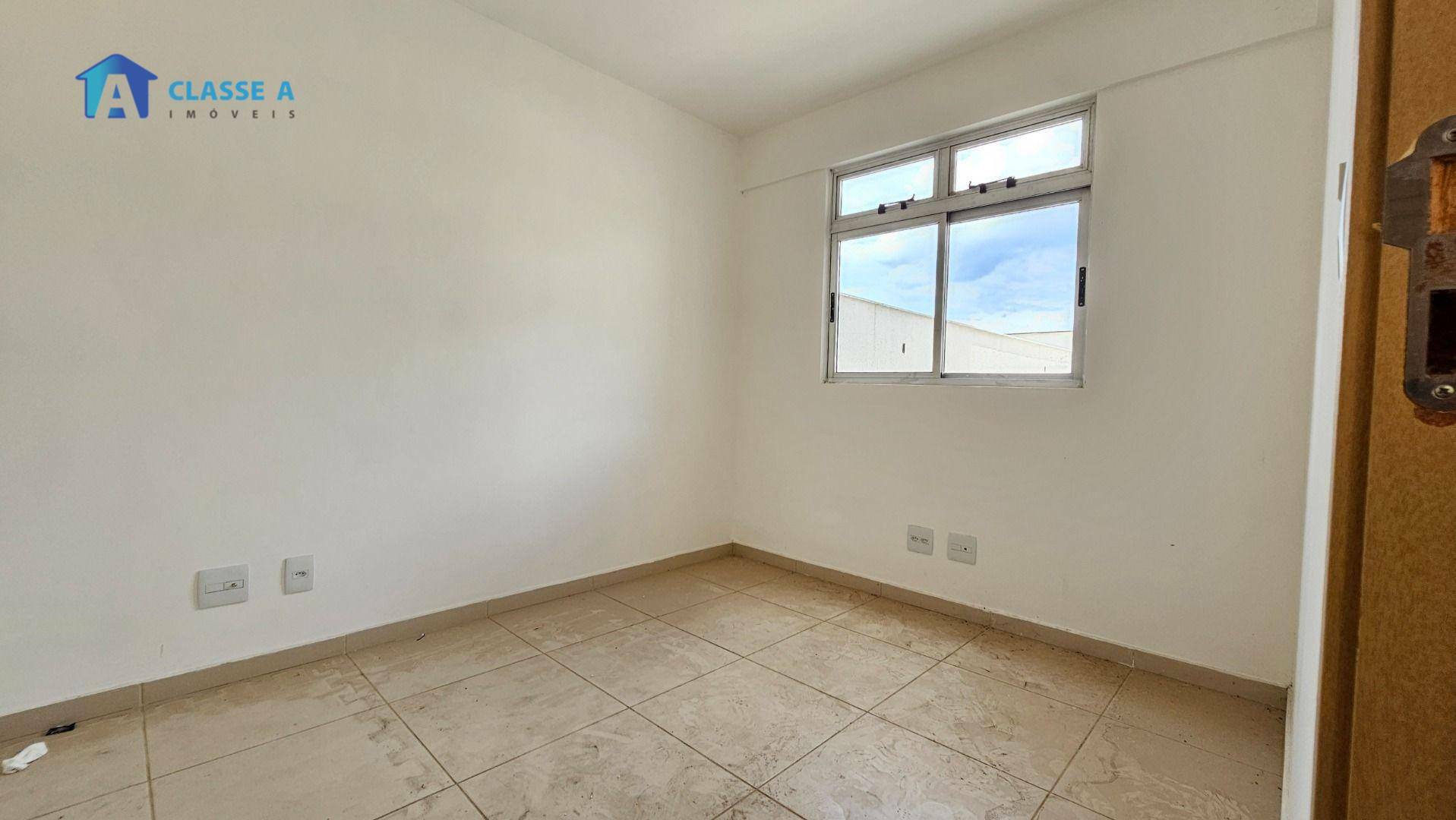 Apartamento à venda com 2 quartos, 231m² - Foto 5