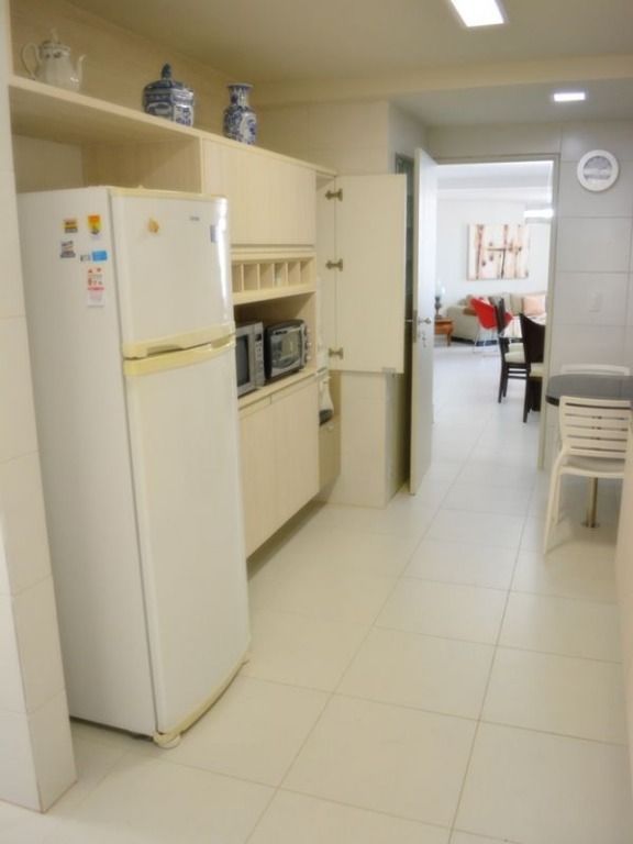 Apartamento à venda com 4 quartos, 164m² - Foto 3