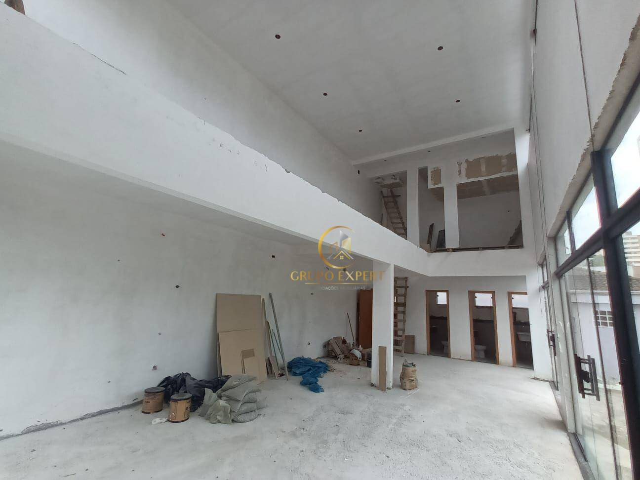 Loja-Salão para alugar, 130m² - Foto 1