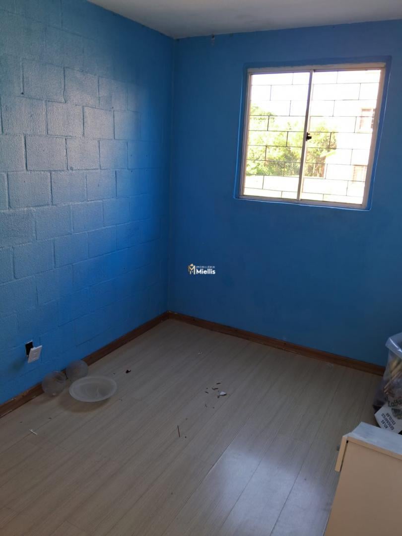 Apartamento à venda com 2 quartos, 58m² - Foto 11