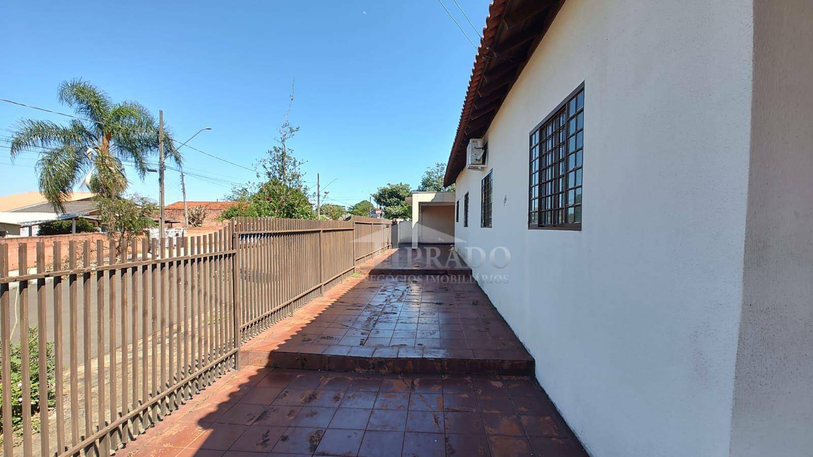 Casa à venda com 4 quartos, 194m² - Foto 14