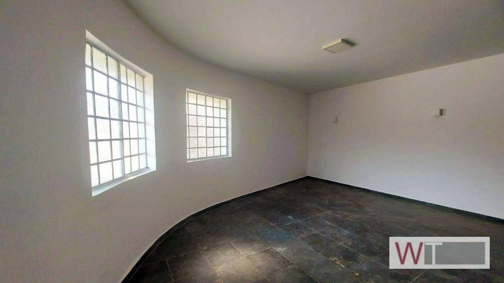 Casa para alugar com 3 quartos, 120m² - Foto 9