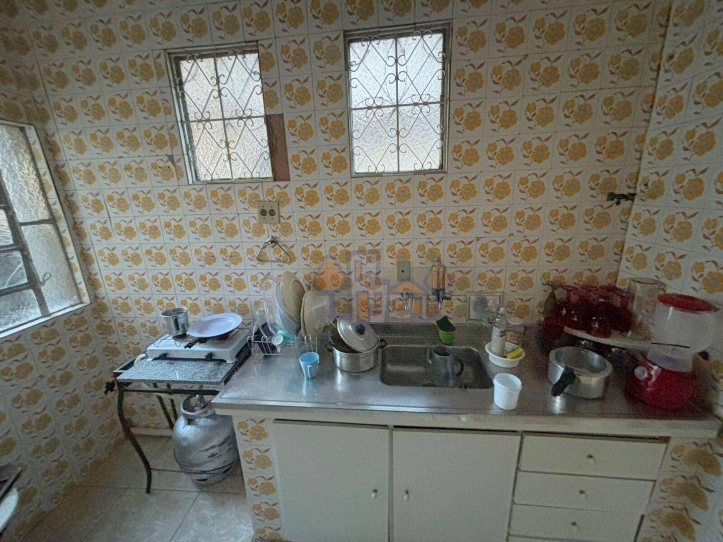 Casa à venda com 5 quartos, 96m² - Foto 24