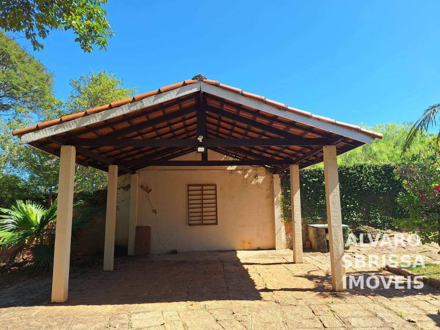 Chácara para alugar com 3 quartos, 300m² - Foto 40