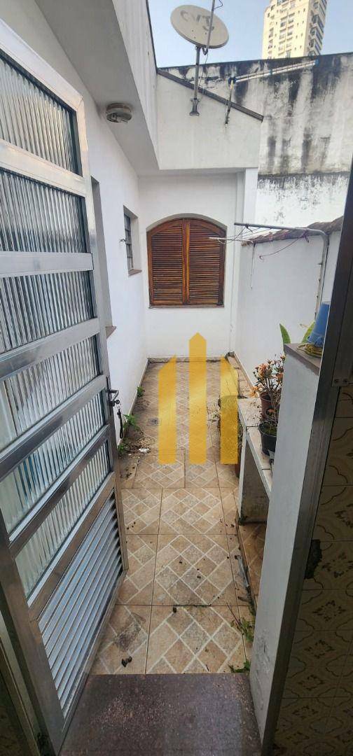 Casa à venda e aluguel com 2 quartos, 107m² - Foto 7