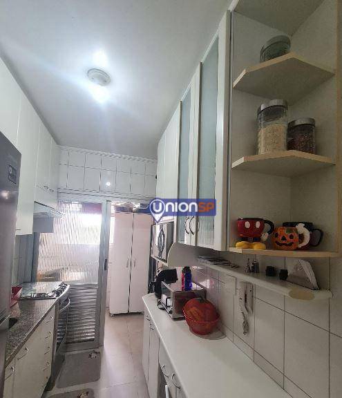 Apartamento à venda com 3 quartos, 67m² - Foto 9