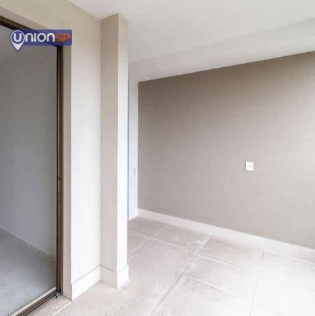 Apartamento à venda com 2 quartos, 61m² - Foto 4