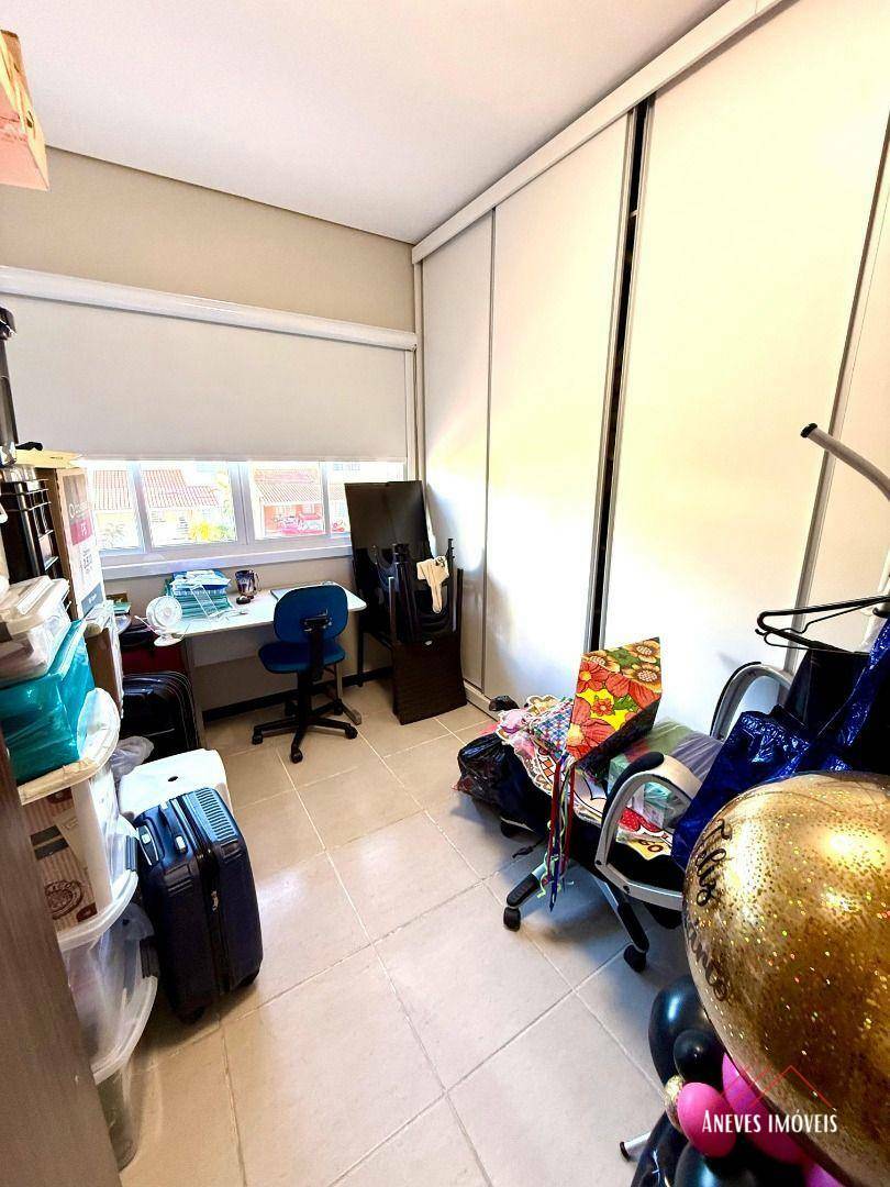 Casa de Condomínio à venda com 4 quartos, 180m² - Foto 10