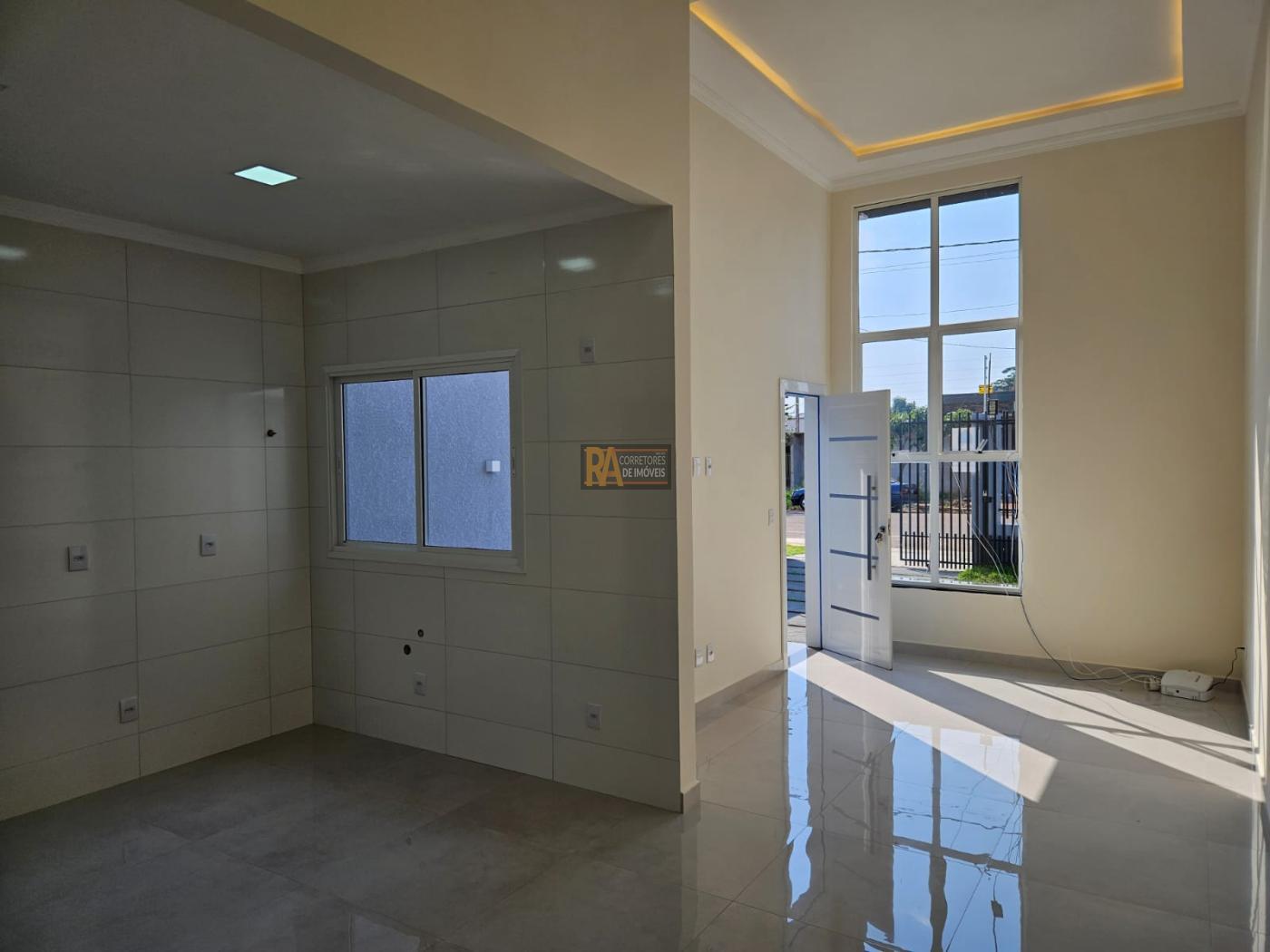 Casa à venda com 2 quartos, 103m² - Foto 3