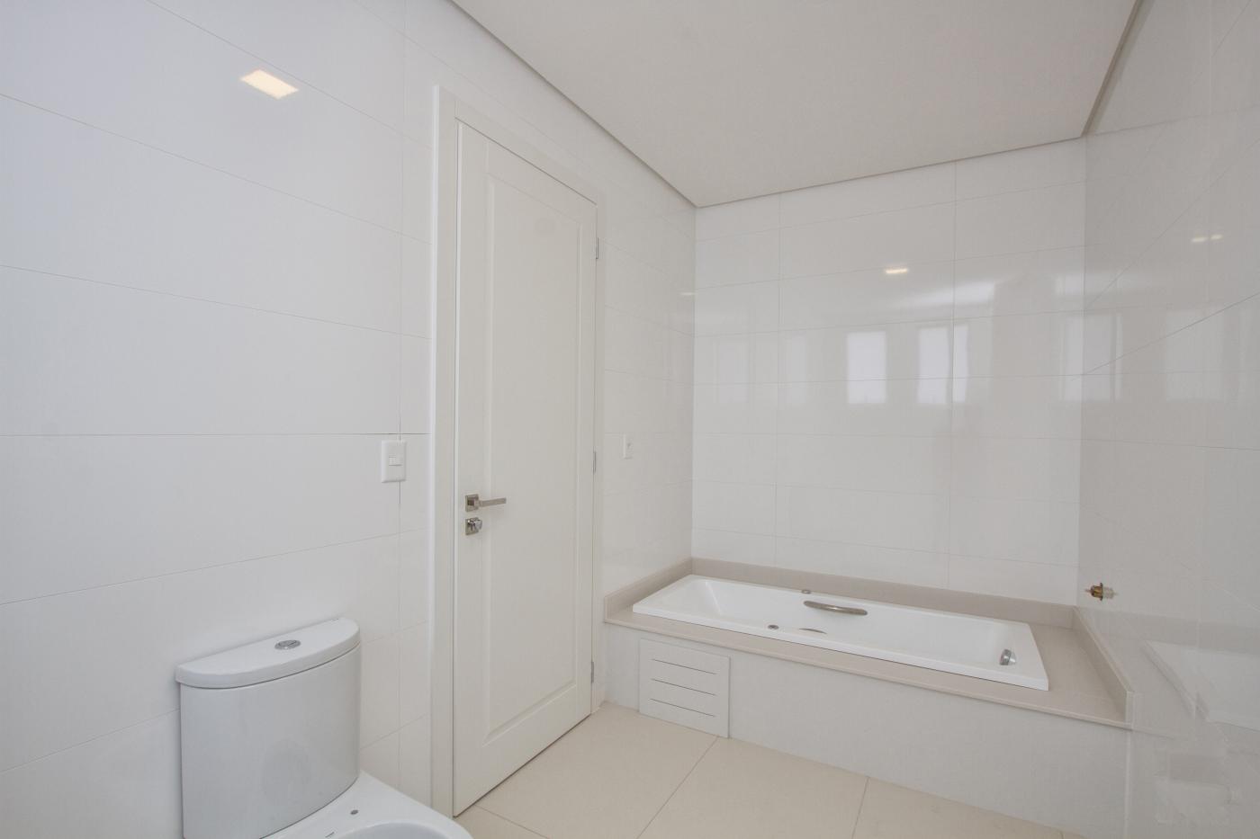 Apartamento à venda com 4 quartos, 254m² - Foto 9