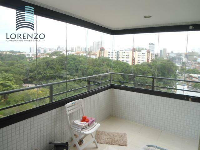 Apartamento à venda com 2 quartos, 68m² - Foto 4