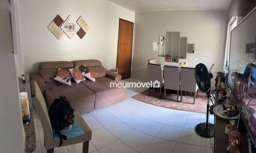 Apartamento à venda com 2 quartos, 56m² - Foto 1