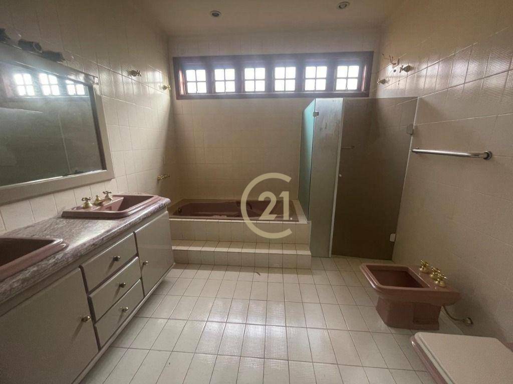 Casa à venda e aluguel com 3 quartos, 284m² - Foto 14