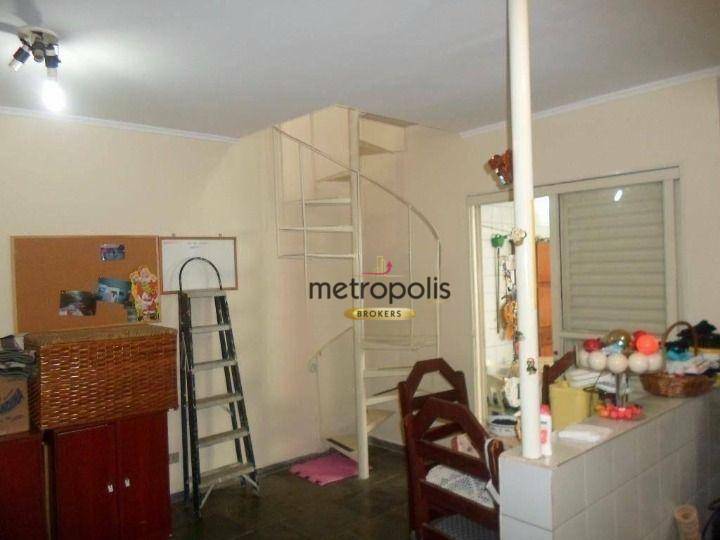 Sobrado à venda com 3 quartos, 233m² - Foto 6